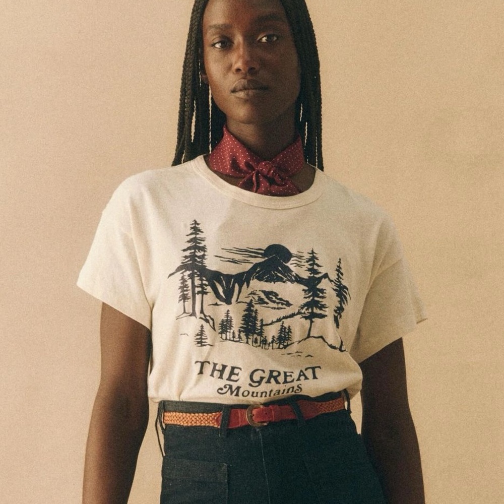 The Great Mountains Graphic Tee - Cream